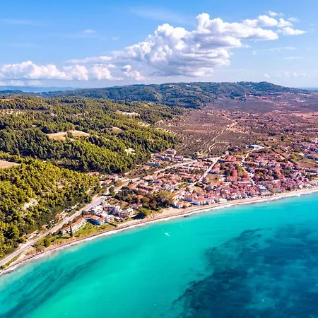 Ξενοδοχείο με διαμερίσματα Halkidiki Greek Pride Themelis 2*