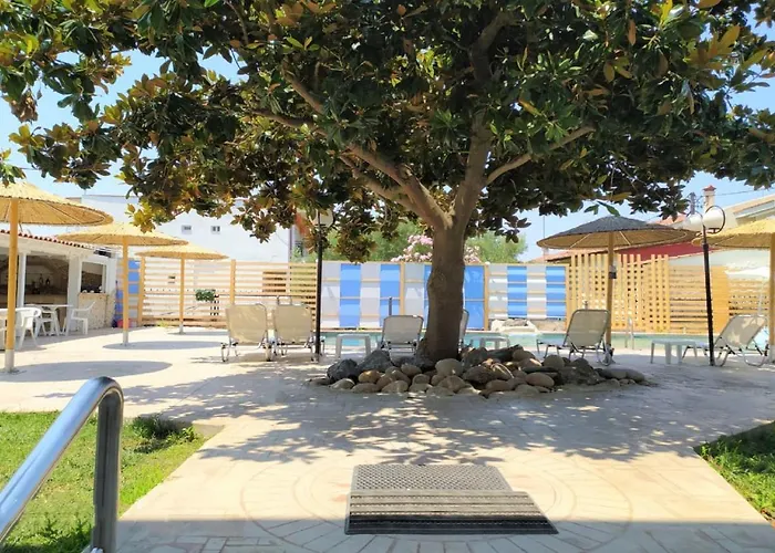 Aparthotel Halkidiki Greek Pride Themelis
