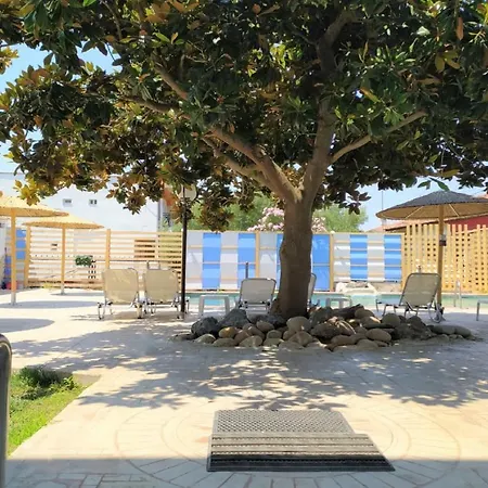 Aparthotel Halkidiki Greek Pride Themelis